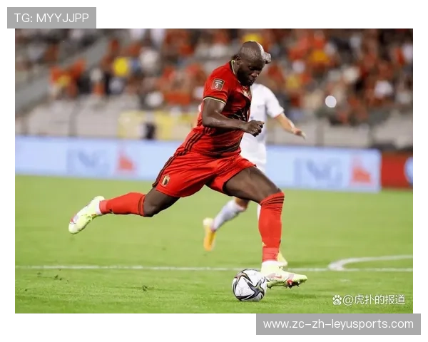 卢卡库卡位成功后形成单挑局面，比利时再次占据优势——战术美学下的进攻艺术