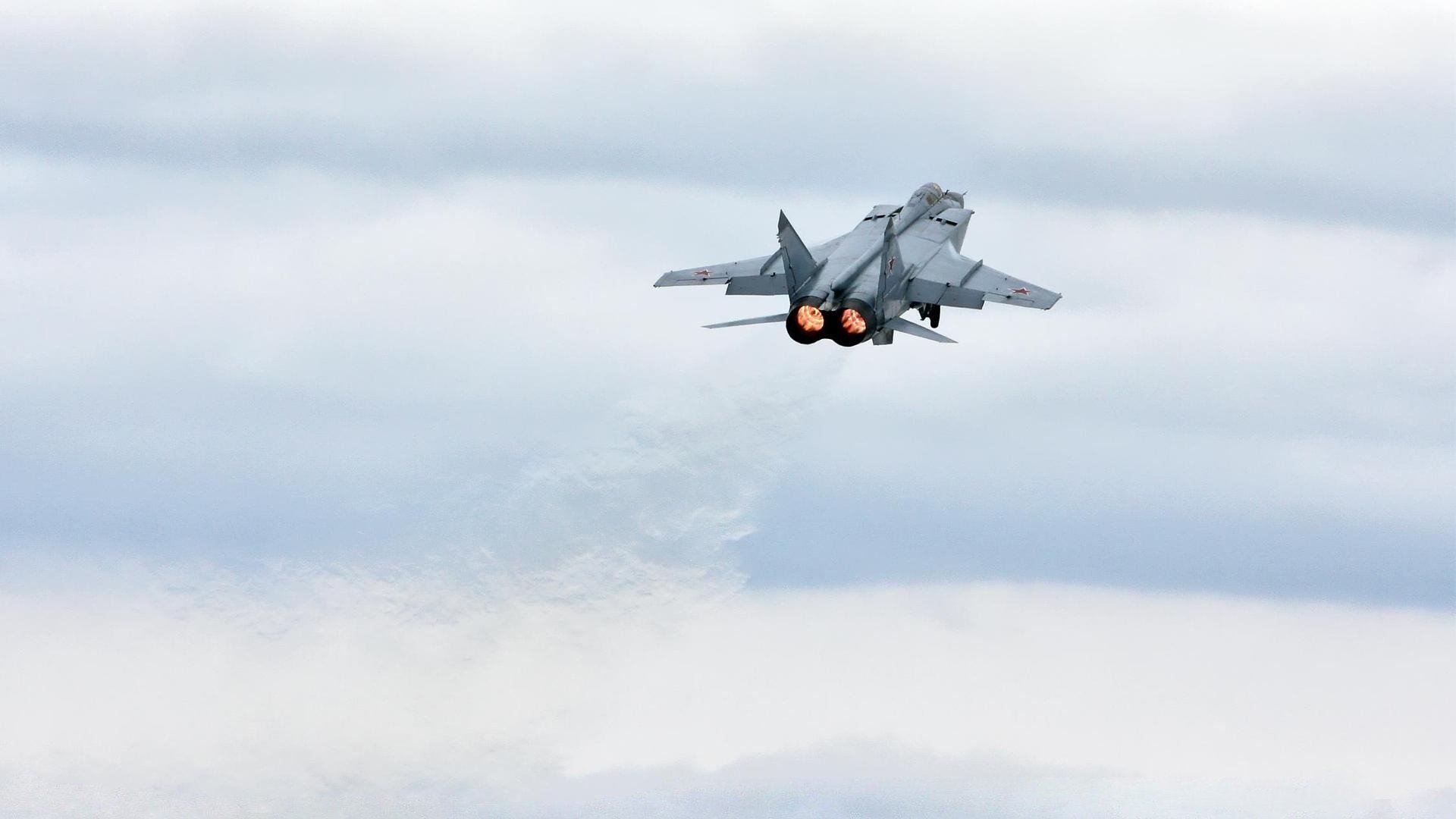 乐鱼体育下载入口-“龙泉驿区东安湖赛场：全新运动项目迎接全球观众”