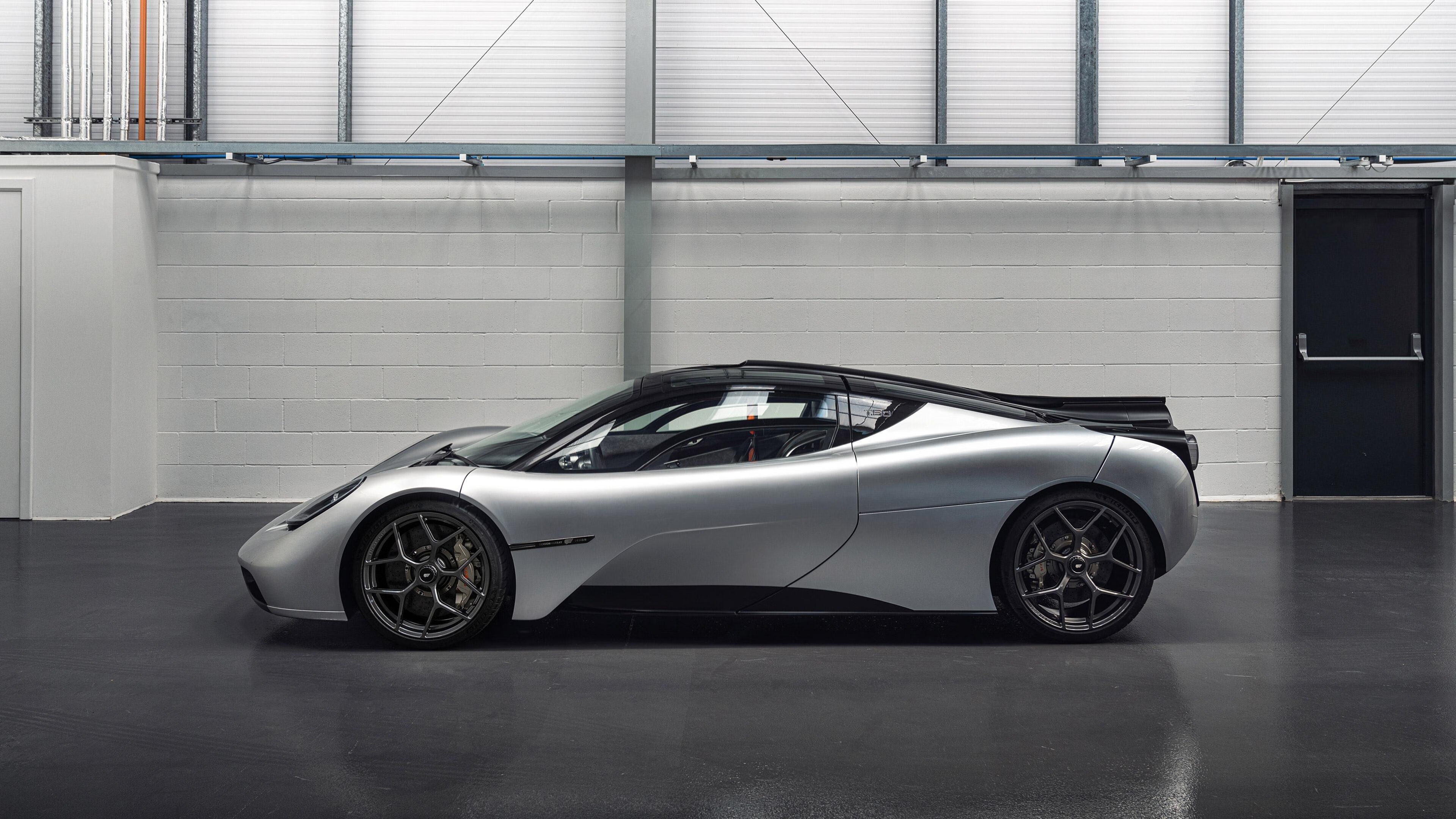 乐鱼体育入口-俱乐部转会制度未防范短期利益驱动